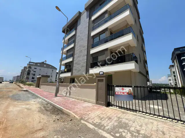 Şehir Hast. Yürüme Mesafesinde Arakat 1+1 Kiralık Daire — görsel 12