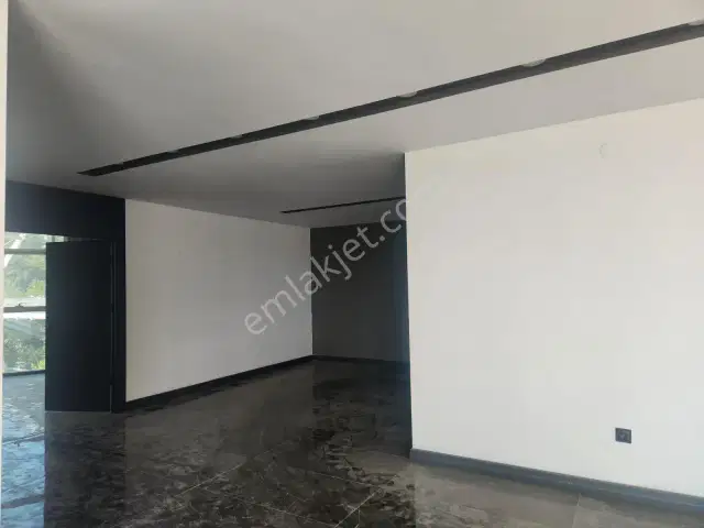 Aksu Merkezde Tabela Değeri Yüksek Geniş Ofis — görsel 29