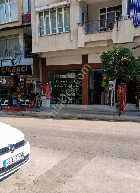 Güllük Teomanpaşa Cad Üzeri Lokanta Ya Uygun Dükkan — görsel 3