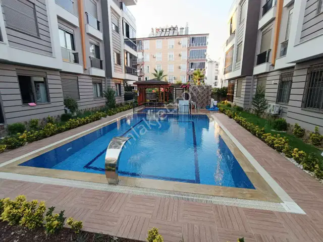 Varsak Aydoğmuş Mh'de Site İçi/havuz Cepheli 2+1 Satılık Daire. — görsel 9