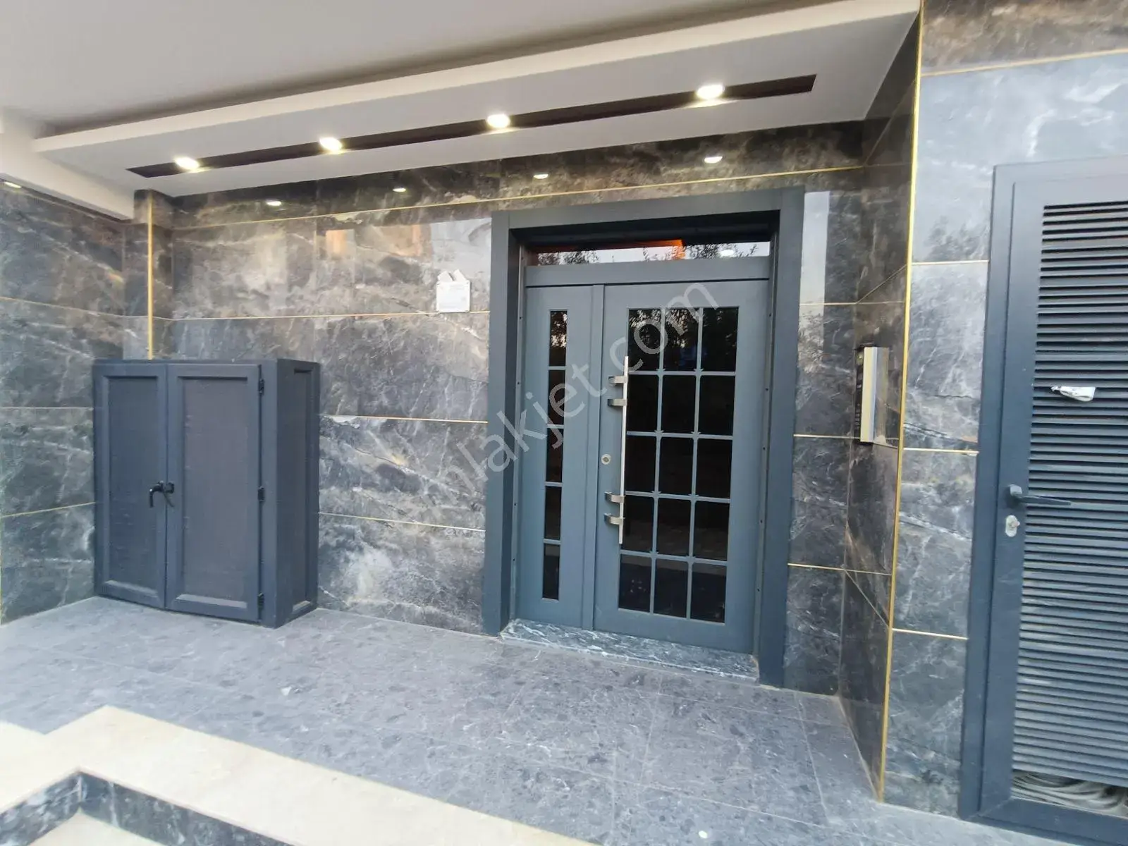 Varsak Aydoğmuş Mh'de Site İçi/havuz Cepheli 2+1 Satılık Daire. — görsel 29