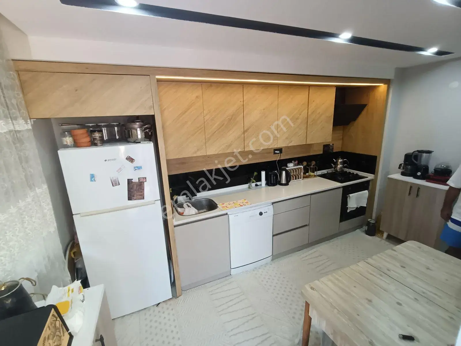 Varsak Aydoğmuş Mh'de Site İçi/havuz Cepheli 2+1 Satılık Daire. — görsel 31