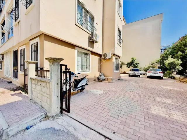 Ebeveyn Banyolu Ayrı Mutfaklı 2+1 Ferah Daire — görsel 17