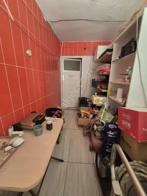 Güvenlik Mahallesi'nde Cadde Üzeri Satılık Köşe Dükkan — görsel 7