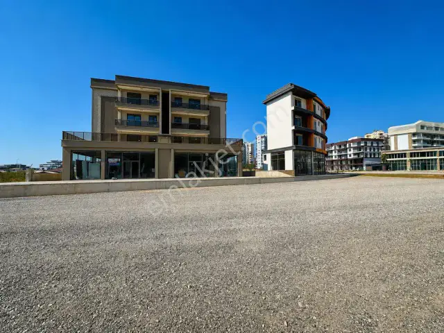 Hadi Mostafapour'dan Ana Cad Üzeri Satılık Dükkan — görsel 14