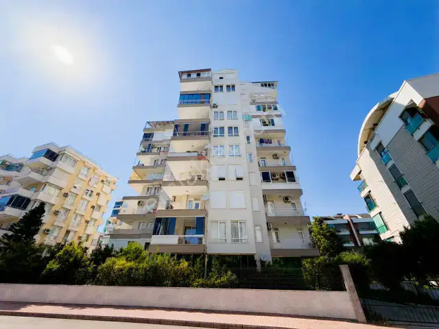 Çağlayanda Merkezi Konumda Site İçi 3+1 Arakat Daire — görsel 15