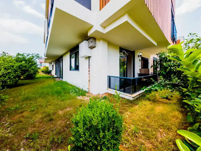 Maryam Novin'den Şehrin Kalbinde Emsalsız Konumda Lüks 4+1 Villa — görsel 6