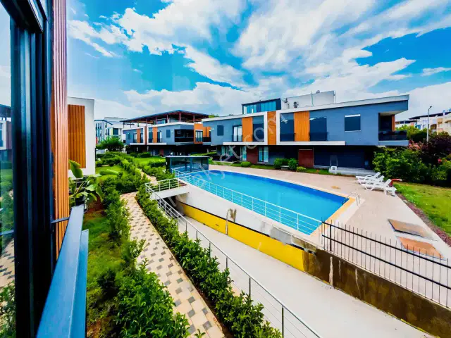 Maryam Novin'den Şehrin Kalbinde Emsalsız Konumda Lüks 4+1 Villa — görsel 33