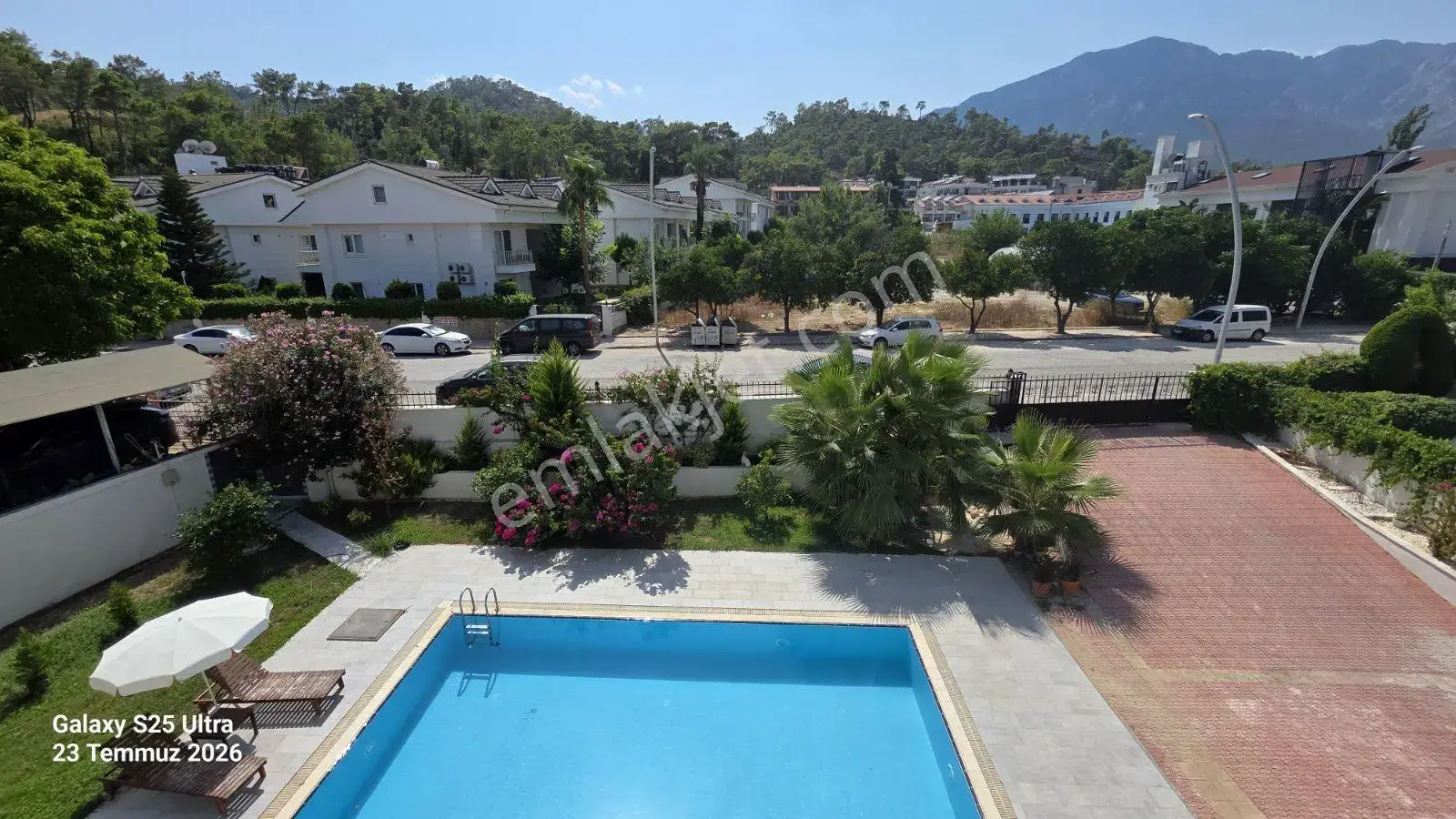 Kemer Merkez'de Ayışığı Plajı'na Yürüme Mesafesinde Eşyalı 2+1 — görsel 2