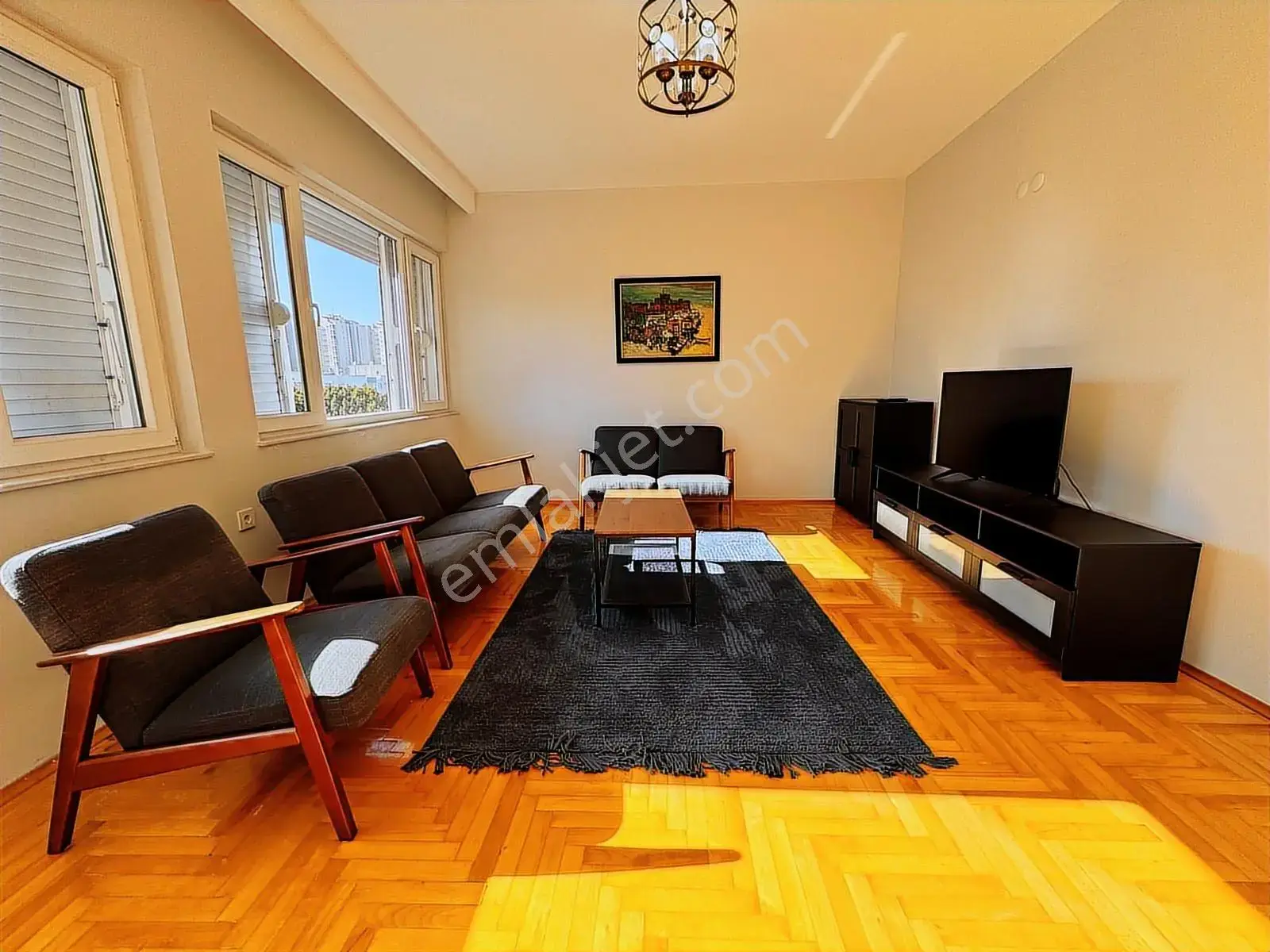 Fener Astur'da Yeşillikler İçinde 3+1 Geniş Kiralık Eşyalı Daire — görsel 2