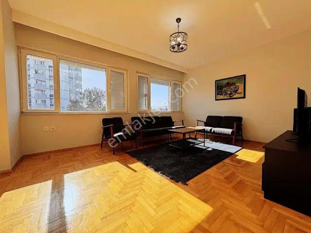 Fener Astur'da Yeşillikler İçinde 3+1 Geniş Kiralık Eşyalı Daire — görsel 5