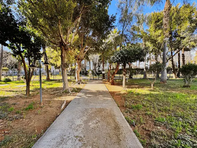 Fener Astur'da Yeşillikler İçinde 3+1 Geniş Kiralık Eşyalı Daire — görsel 30
