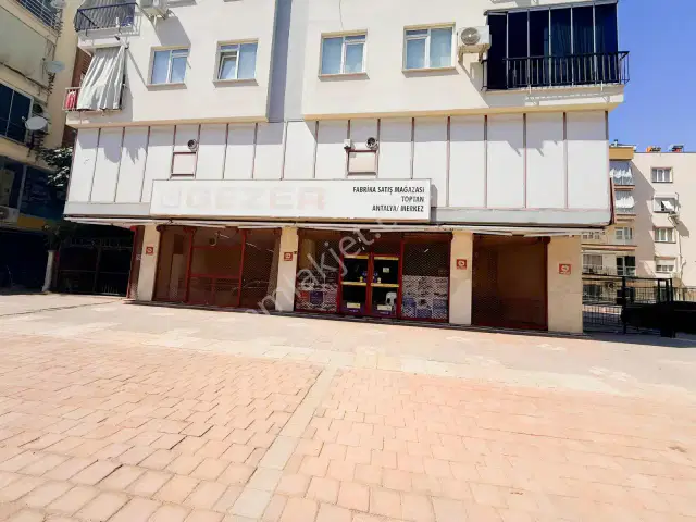 Köroğlu Caddesinde 535 M2 Kiralık Dükkan — görsel 6