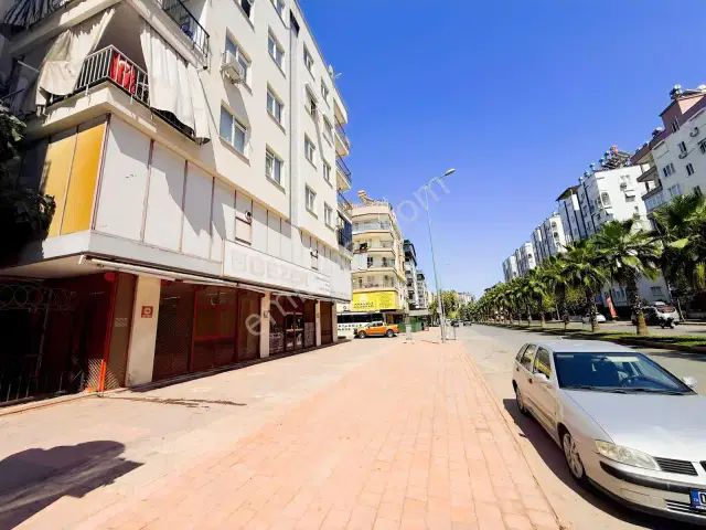 Köroğlu Caddesinde 535 M2 Kiralık Dükkan — görsel 23