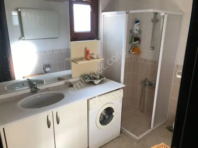 Bayatbademleri'nde Site İçi Havuzlu Güvenlikli Satılık Villa — görsel 25