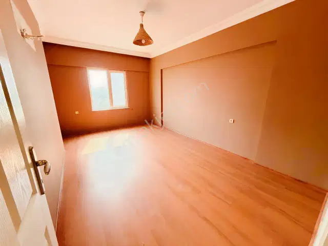 Fener'de Ebeveyn Banyolu Ve Otoparklı Satılık Daire — görsel 12