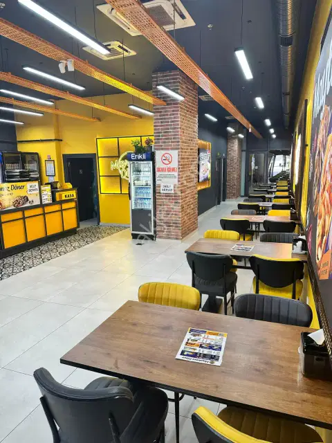 Doğu Garajı'nda Cadde Üstü Devren Kiralık Hazır Restoran — görsel 3