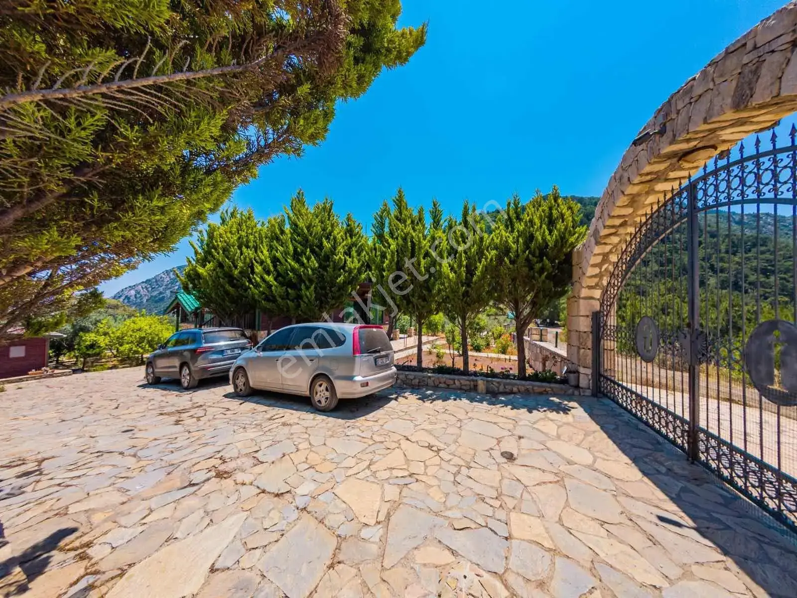 Adrasanda 3.629 M² İçinde Deniz Manzaralı 5+3 Müstakil Villa — görsel 2