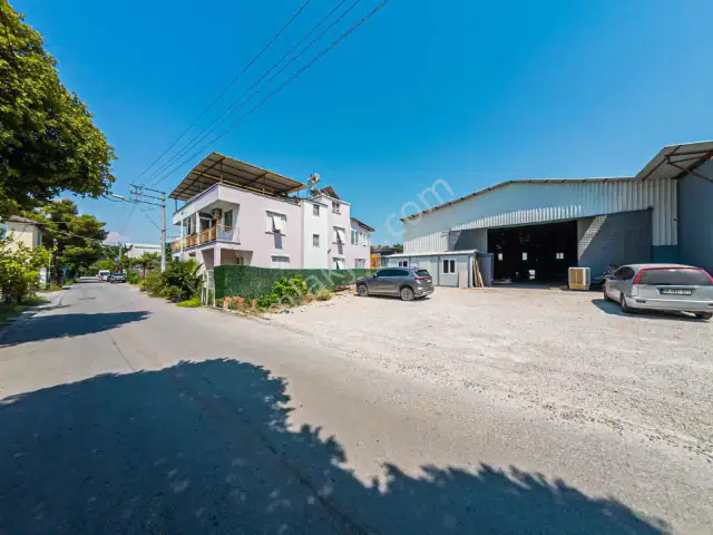 Yenigöl'de 950 M2 Devren Kiralık Mobilya Fabrikası — görsel 4