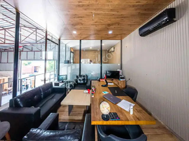 Yenigöl'de 950 M2 Devren Kiralık Mobilya Fabrikası — görsel 14