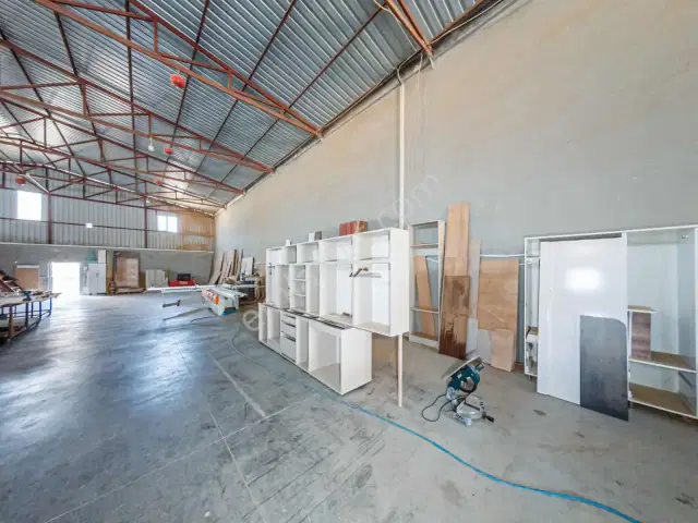 Yenigöl'de 950 M2 Devren Kiralık Mobilya Fabrikası — görsel 26