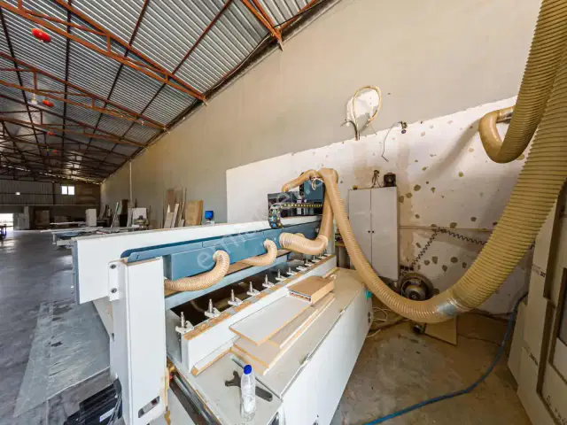 Yenigöl'de 950 M2 Devren Kiralık Mobilya Fabrikası — görsel 28