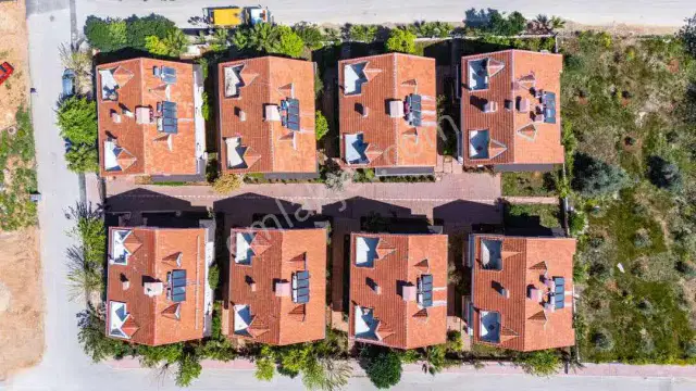 Aydoğmuş'ta 220 M2 4+1 Satılık Tripleks Villa — görsel 10