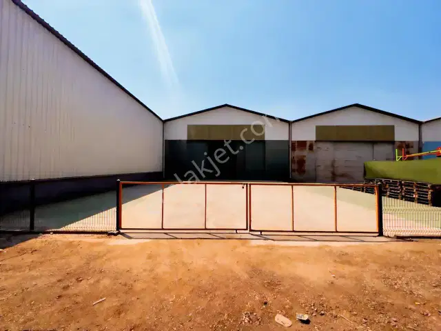 Döşemealtı Kırkgöz Sanayi Sitesi'nde Satılık İşyeri