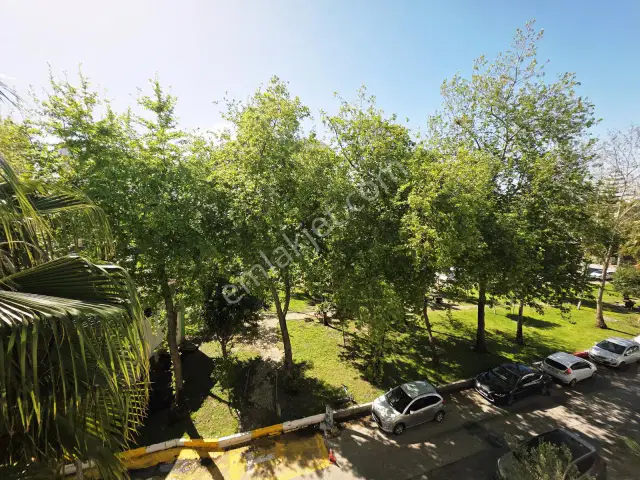 Şirinyalı Yürüyüş Yolunda Ticari Kullanıma Uygun 200m2 Daire — görsel 9