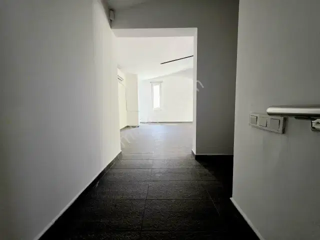 Şirinyalı Yürüyüş Yolunda Ticari Kullanıma Uygun 200m2 Daire — görsel 14