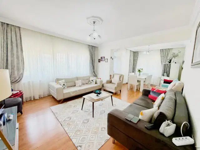 Bakımlı Ve Temiz 2+1 Satılık Daire | Doğalgazlı | Ayrı Mutfaklı