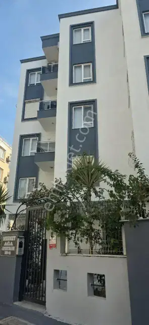 Kızıltoprakta Ayrı Mutfaklı,asansörlü 2+1
