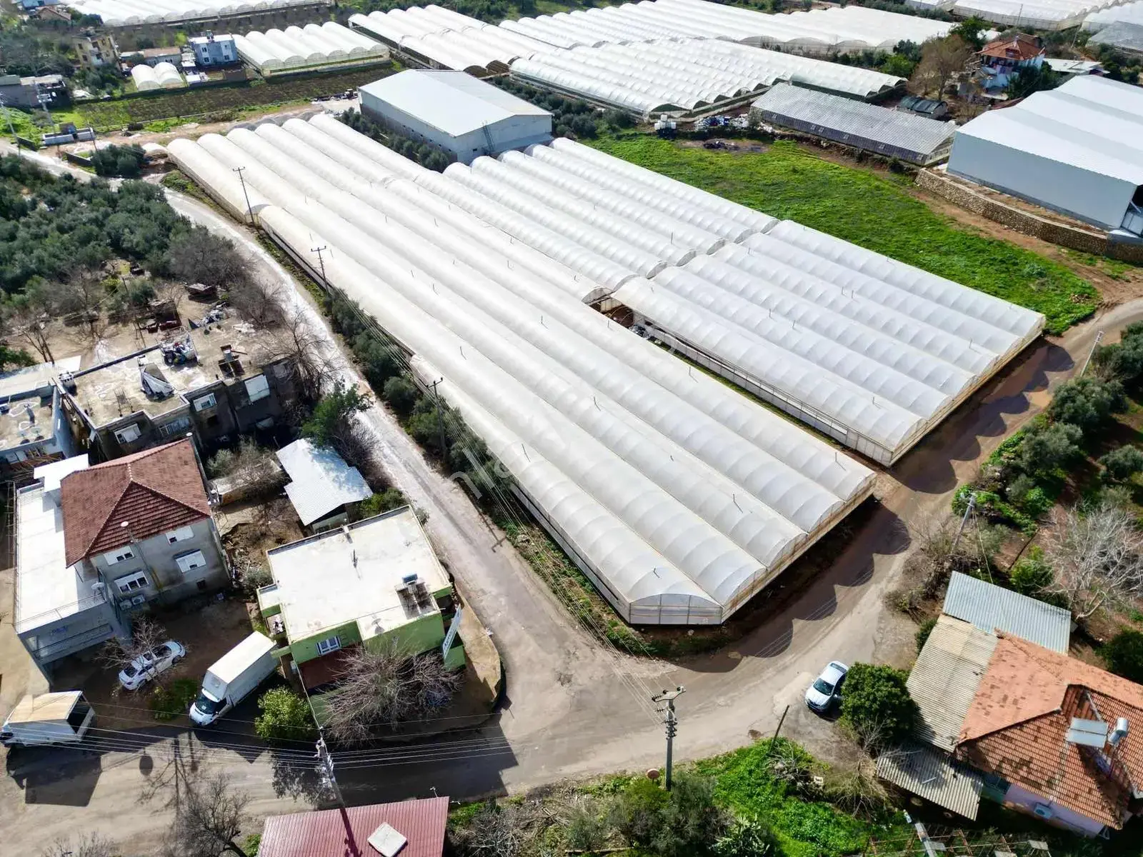 Kepez Gazilerde Yol Cepheli 9.880 M² Müstakil Tapulu Tarla — görsel 1