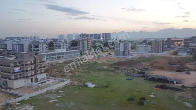 Altıntaşta 30 Metrelik Yola Cephe, Ticari + Konut İmarlı Arsa