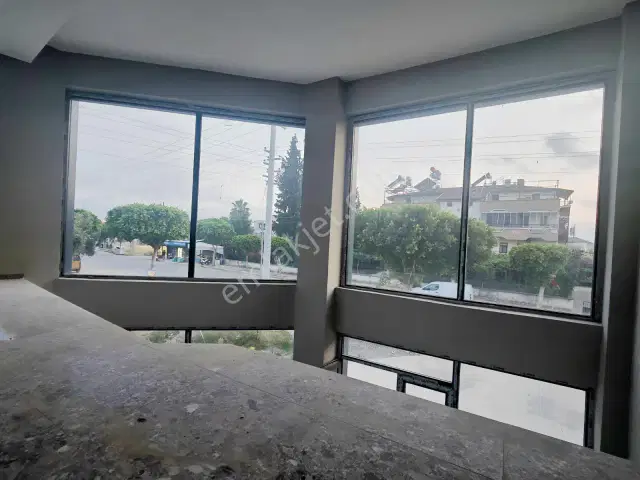 Güzelyurt Merkezinde Cadde Üzerinde Depolu Dükkan — görsel 17