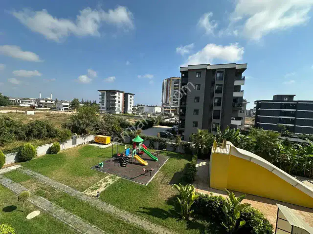 Altıntaşta Sitede Kapalı Otoparklı Katta 1+1 Kiralık Lüks Daire — görsel 11
