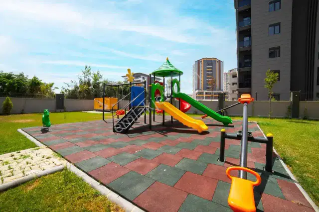 Altıntaşta Sitede Kapalı Otoparklı Katta 1+1 Kiralık Lüks Daire — görsel 20