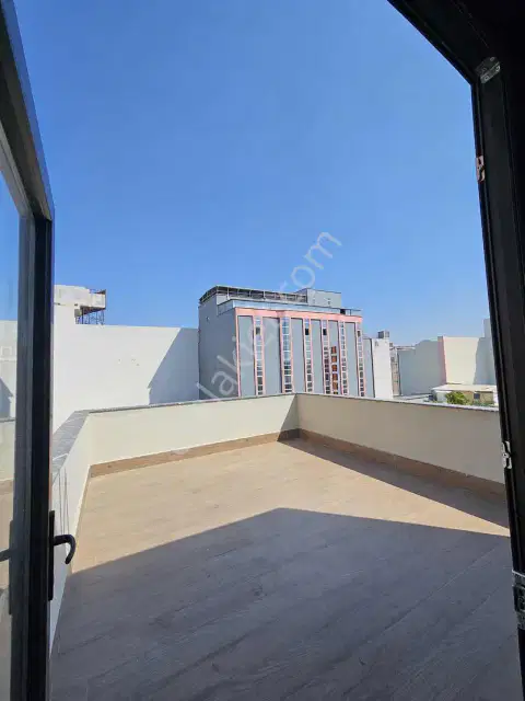 Eski Sanayi'de 8 Katlı Komple Bina — görsel 8