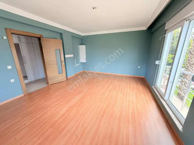 Güzeloba'da Site İçi Ayrı Mutfaklı Kiralık Daire — görsel 3