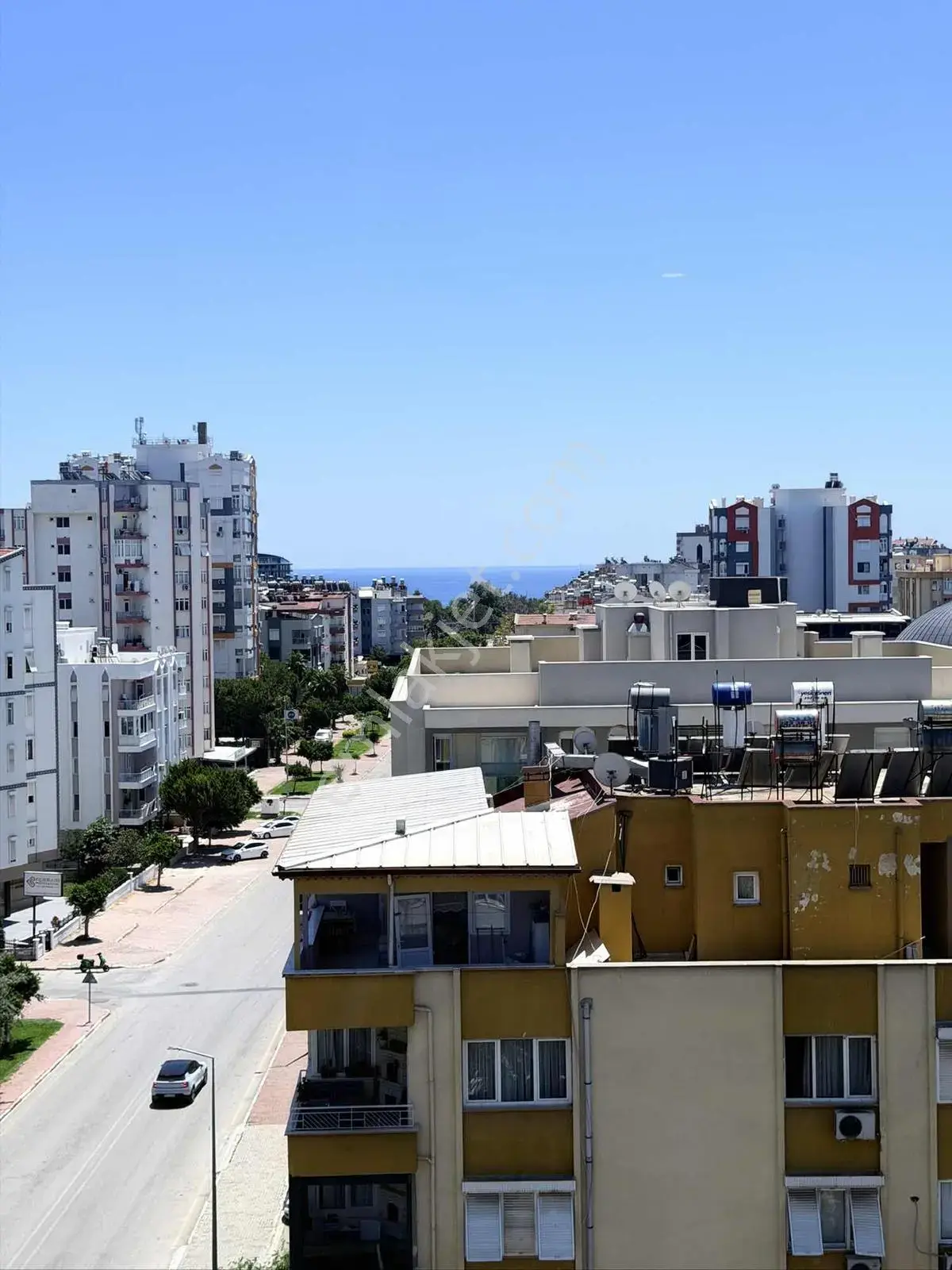 Antalya / Lara / Çağlayanda/geniş/yapımlı — görsel 16
