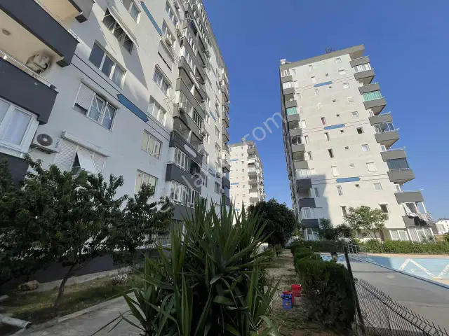 Krediye Uygun Site İçi Havuzlu Ferah 2+1 Satılık Daire — görsel 1