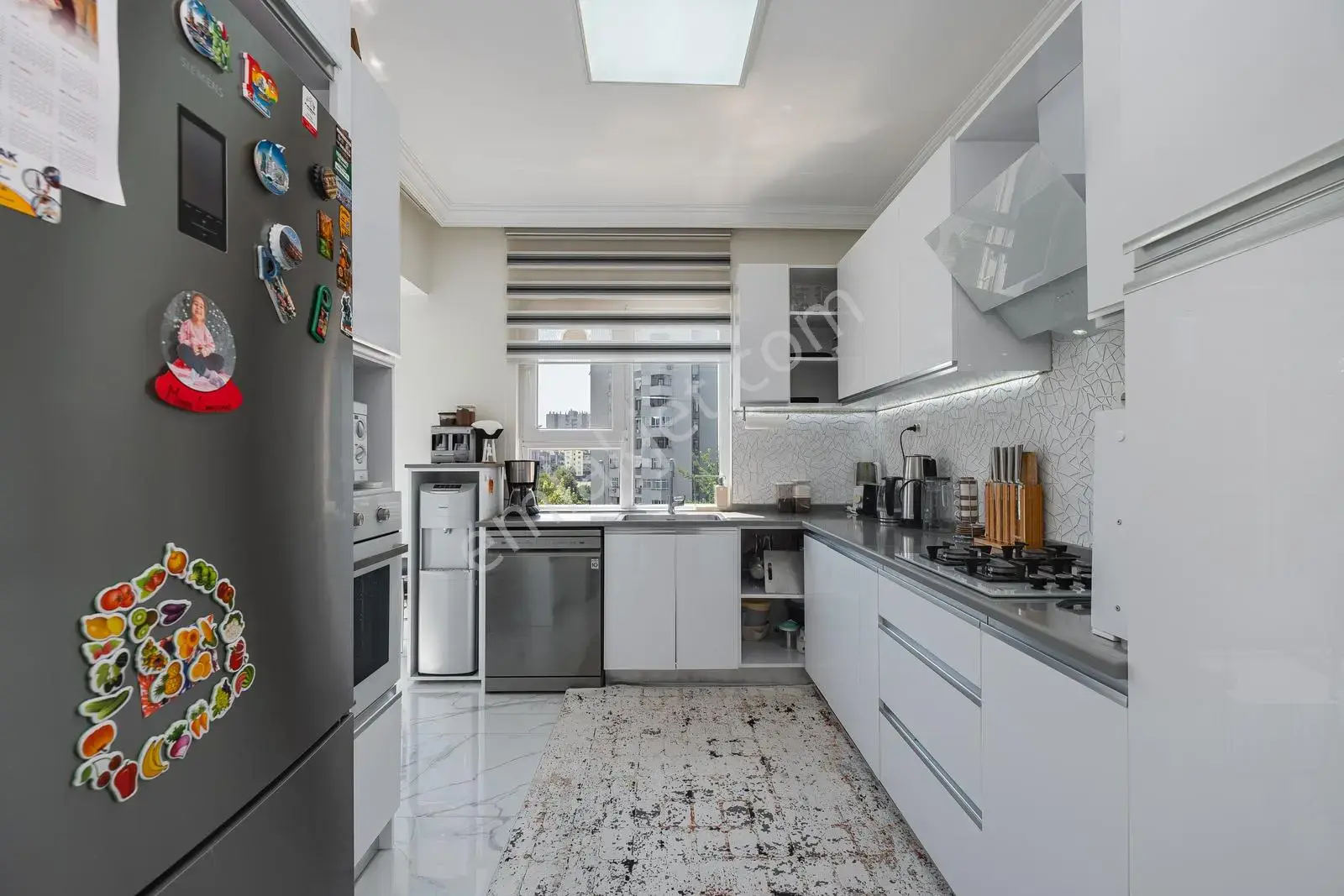 Yeşilbahçede Site İçi, Giyinme Odalı Geniş Ve Kullanışlı 3+1 — görsel 4