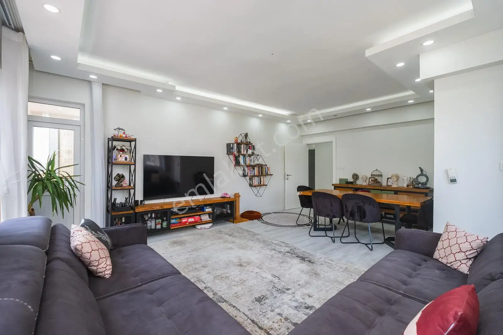 Yeşilbahçede Site İçi, Giyinme Odalı Geniş Ve Kullanışlı 3+1 — görsel 6
