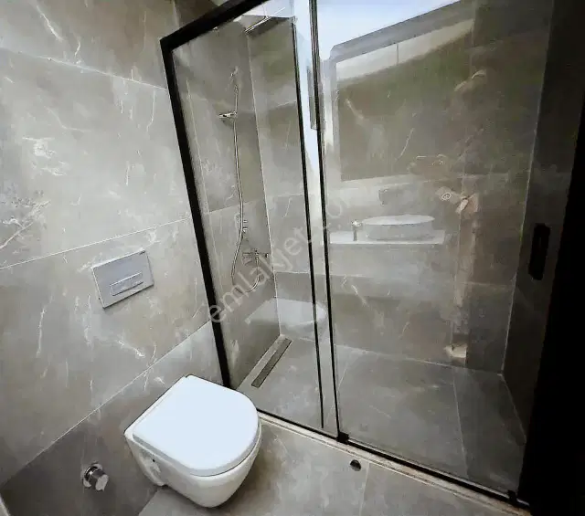 Güzeloba Kundukanyon2 Sitesi Denize Yürüme Mesafe Prestijli 1+1 — görsel 9
