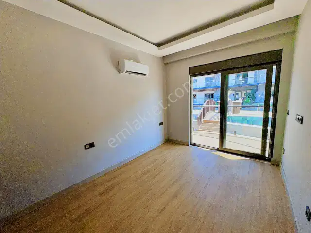 Güzeloba Kundukanyon2 Sitesi Denize Yürüme Mesafe Prestijli 1+1 — görsel 22