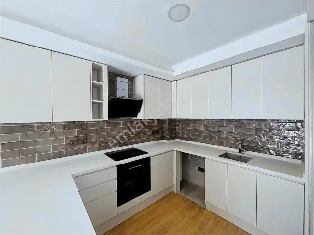 Güzeloba Kundukanyon2 Sitesi Denize Yürüme Mesafe Prestijli 1+1 — görsel 23