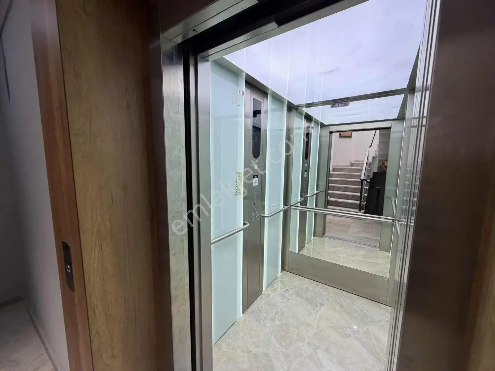 Barınaklarda Denize Yakın Modern 2+1 Eşyalı Dubleks Daire — görsel 2