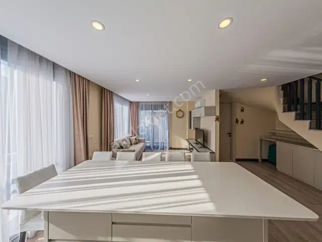 K.otoparklı,havuzlu Olıvıumada Sitesi Yerden Isıtmalı Daire — görsel 4