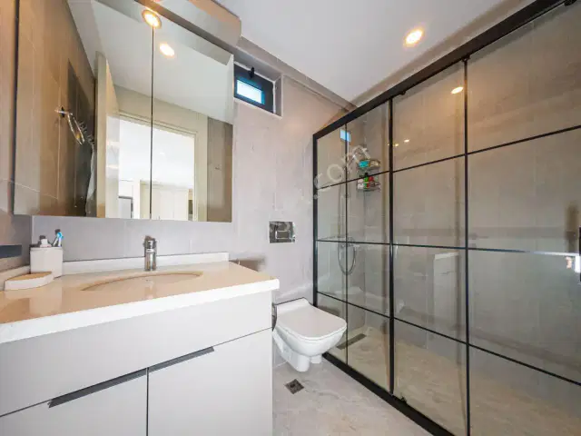 K.otoparklı,havuzlu Olıvıumada Sitesi Yerden Isıtmalı Daire — görsel 15