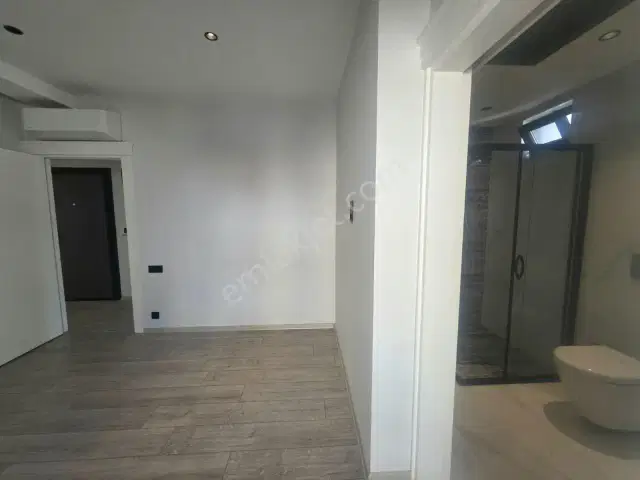 Işıklar Yeni Binada 2+1 Geniş Çift Banyolu Ayrı Mutfaklı Daire — görsel 17